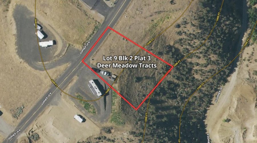 Property Lines with Contour for Vista Views RV Lot with Water