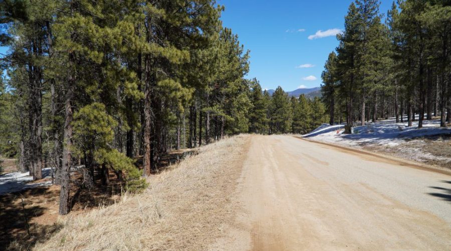Valle Grande Trail Photo to Meadowside Lot Near Angel Fire Ski